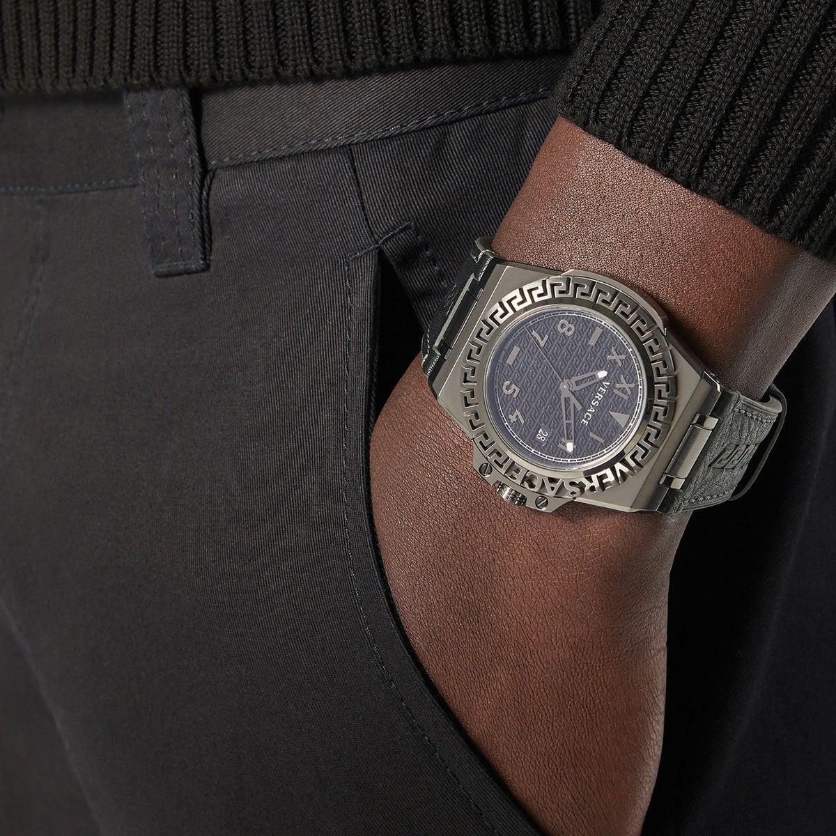 Versace  GRECA REACTION ヴェルサーチェ グレカ リアクション  / VE3I00322