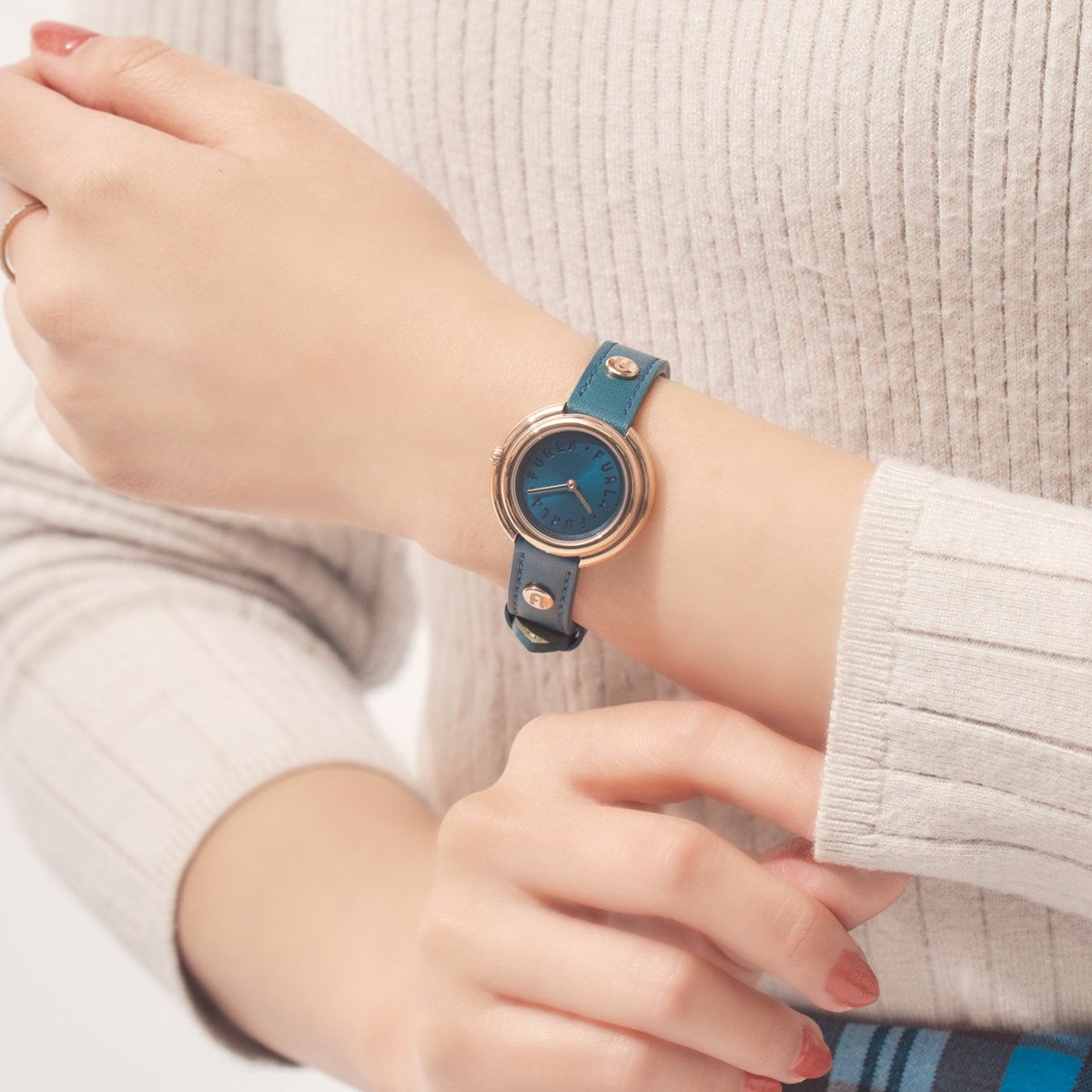 FURLA  ICON SHAPE フルラ フルラアイコンシェイプ / WW00031007L3