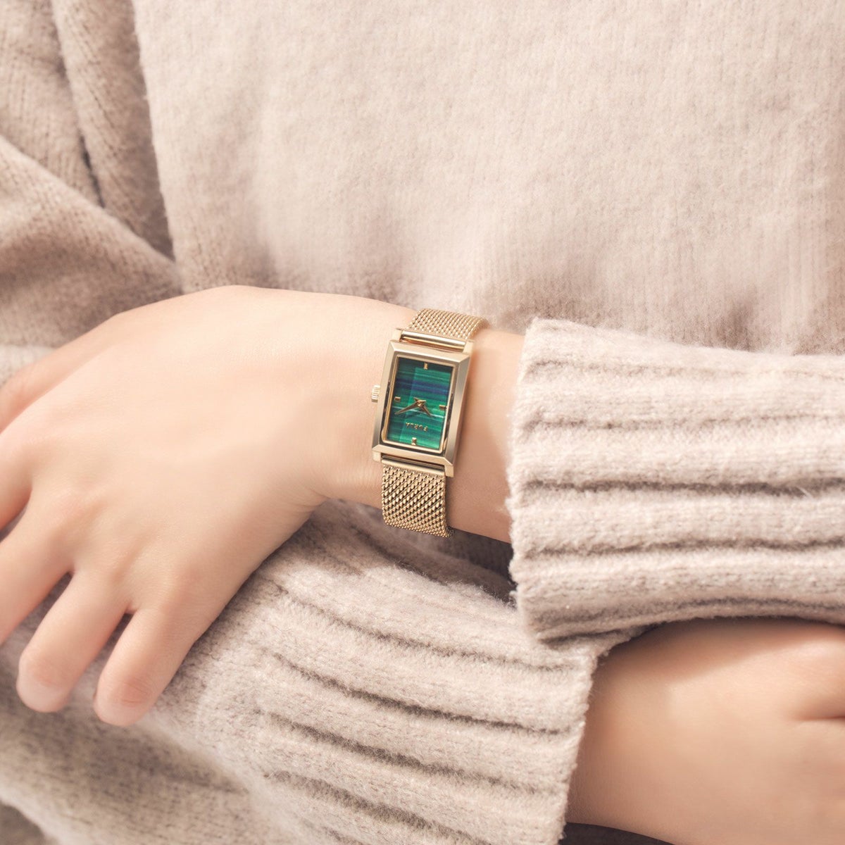 FURLA  BAGUETTE SHAPE フルラ フルラバゲットシェイプ / WW00034003L2