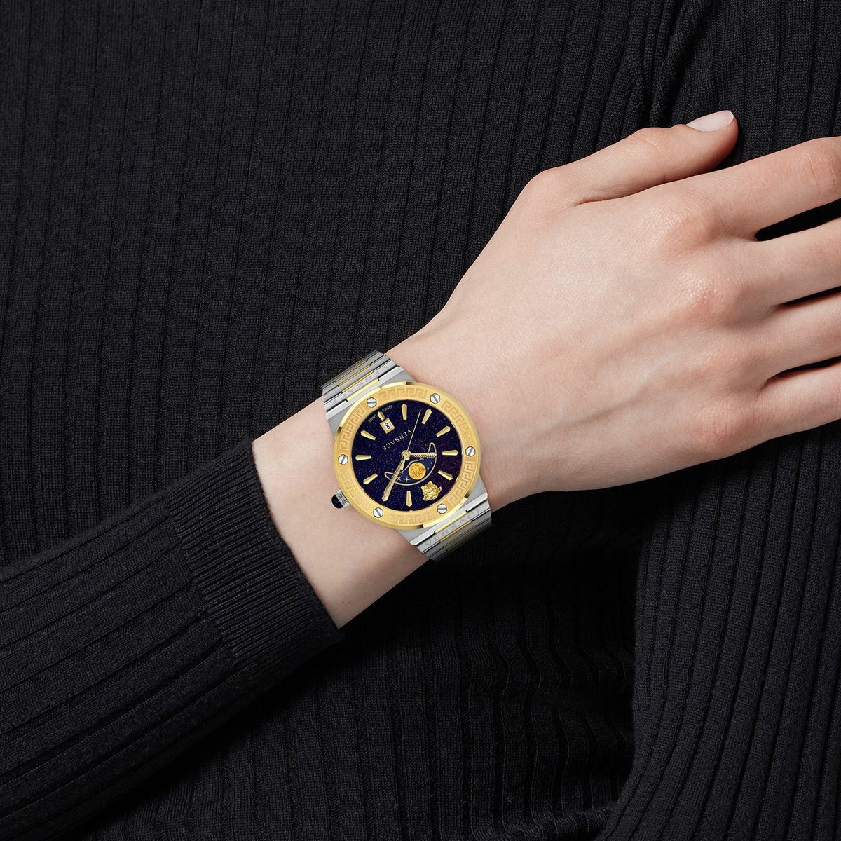 Versace  GRECA LOGO MOONPHASE ヴェルサーチェ グレカ ロゴ ムーンフェーズ  / VE7G00223